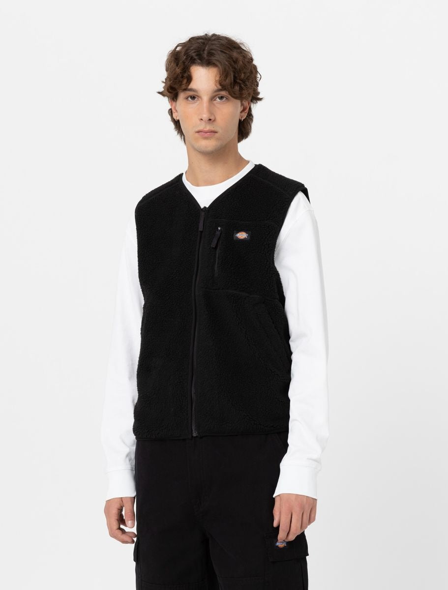 Mount Hope Vest Black