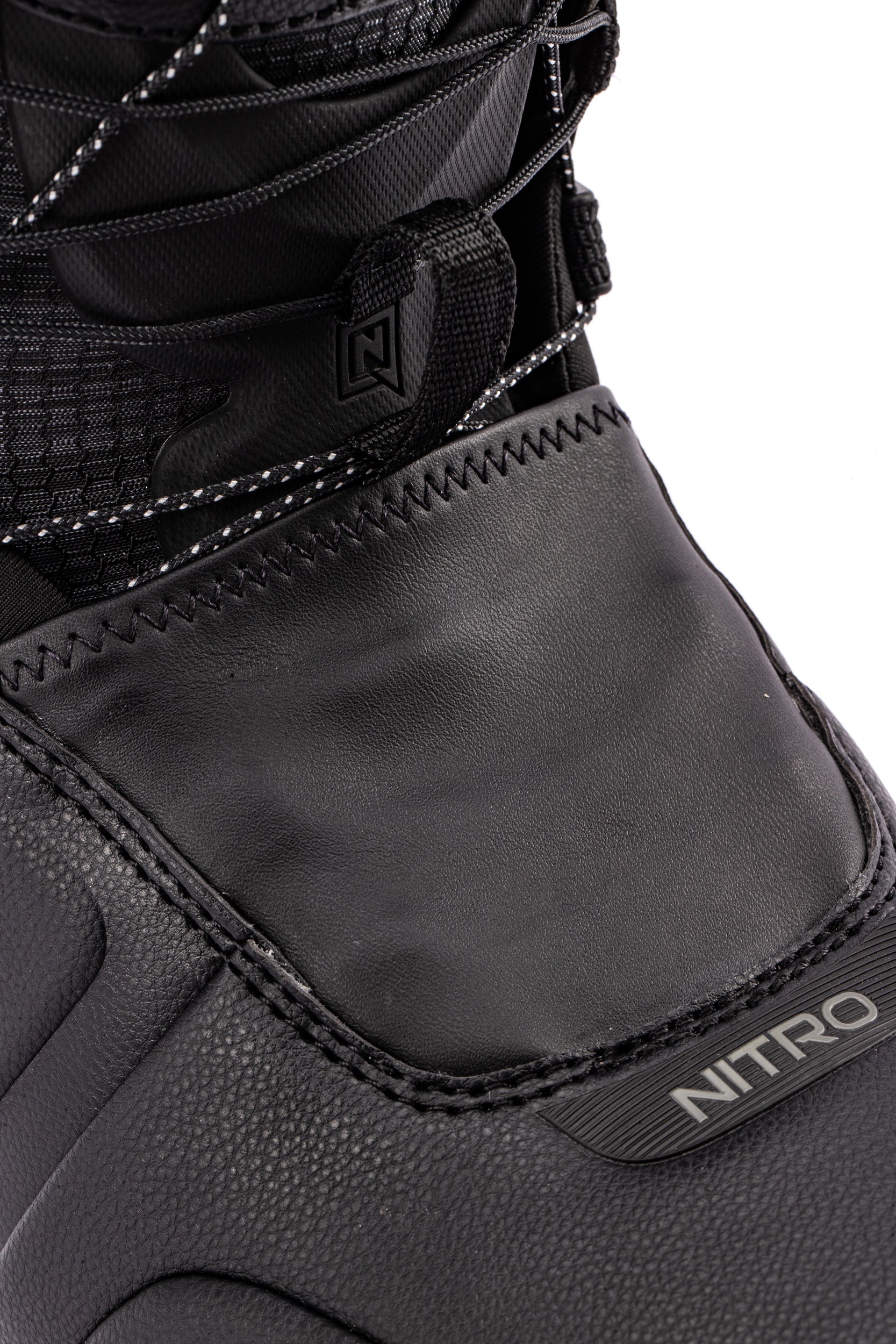 Nitro Team Step On TLS Black 2027 Snowboard Boots