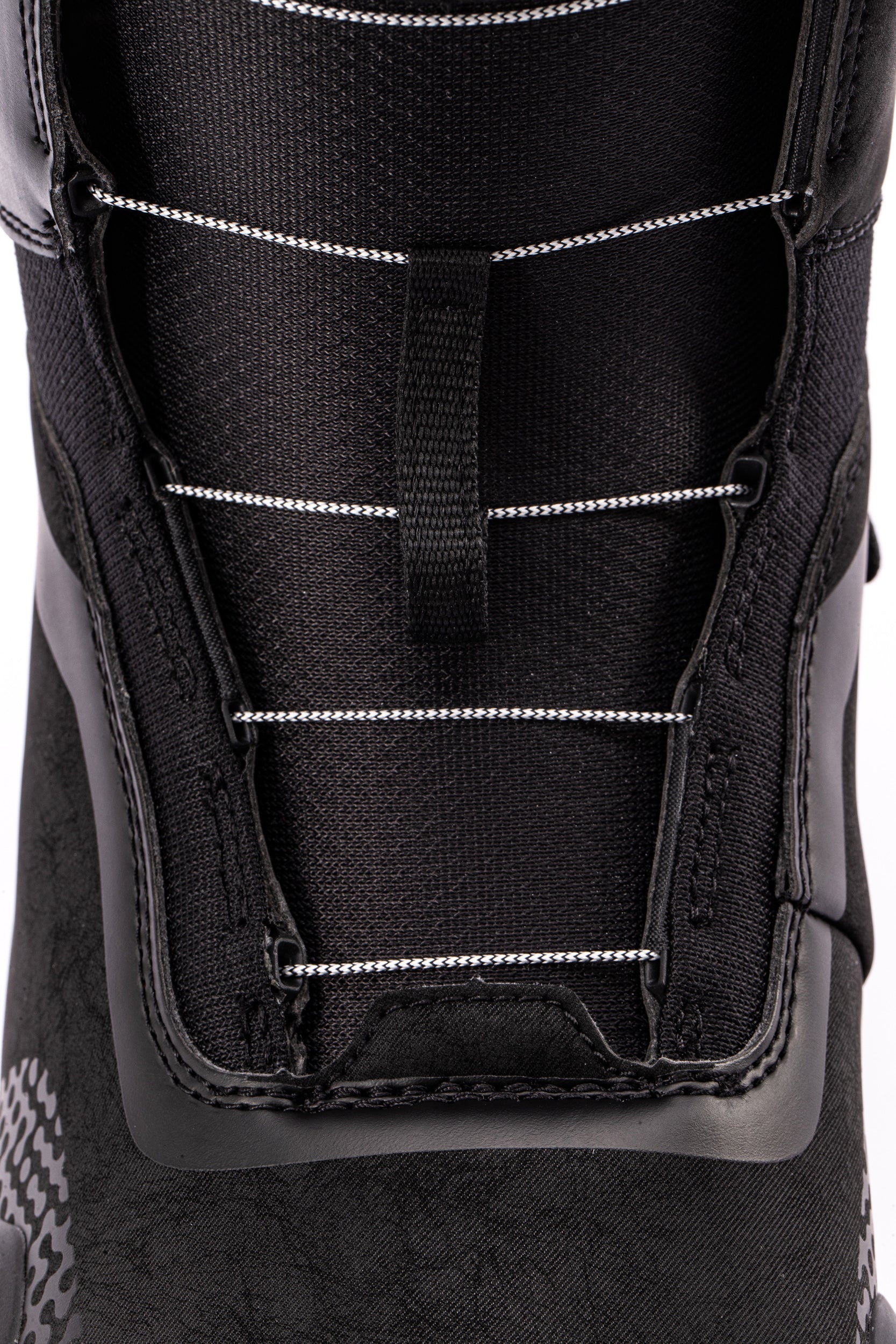 Nitro Sentinel Step On Boa Black 2027 Snowboard Boots