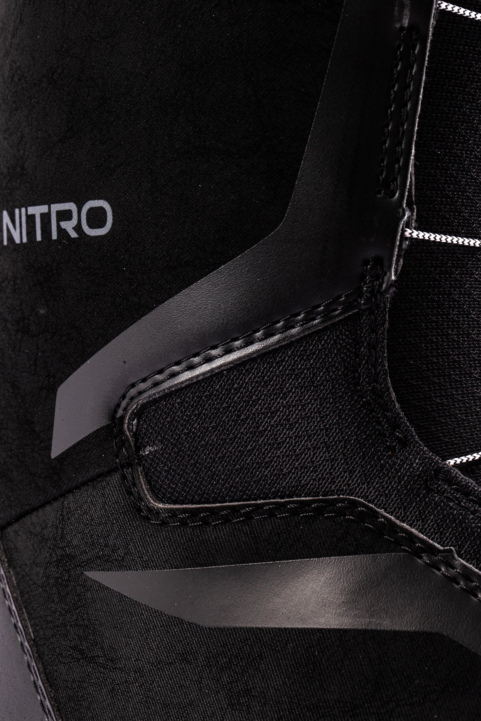 Nitro Sentinel Step On Boa Black 2027 Snowboard Boots