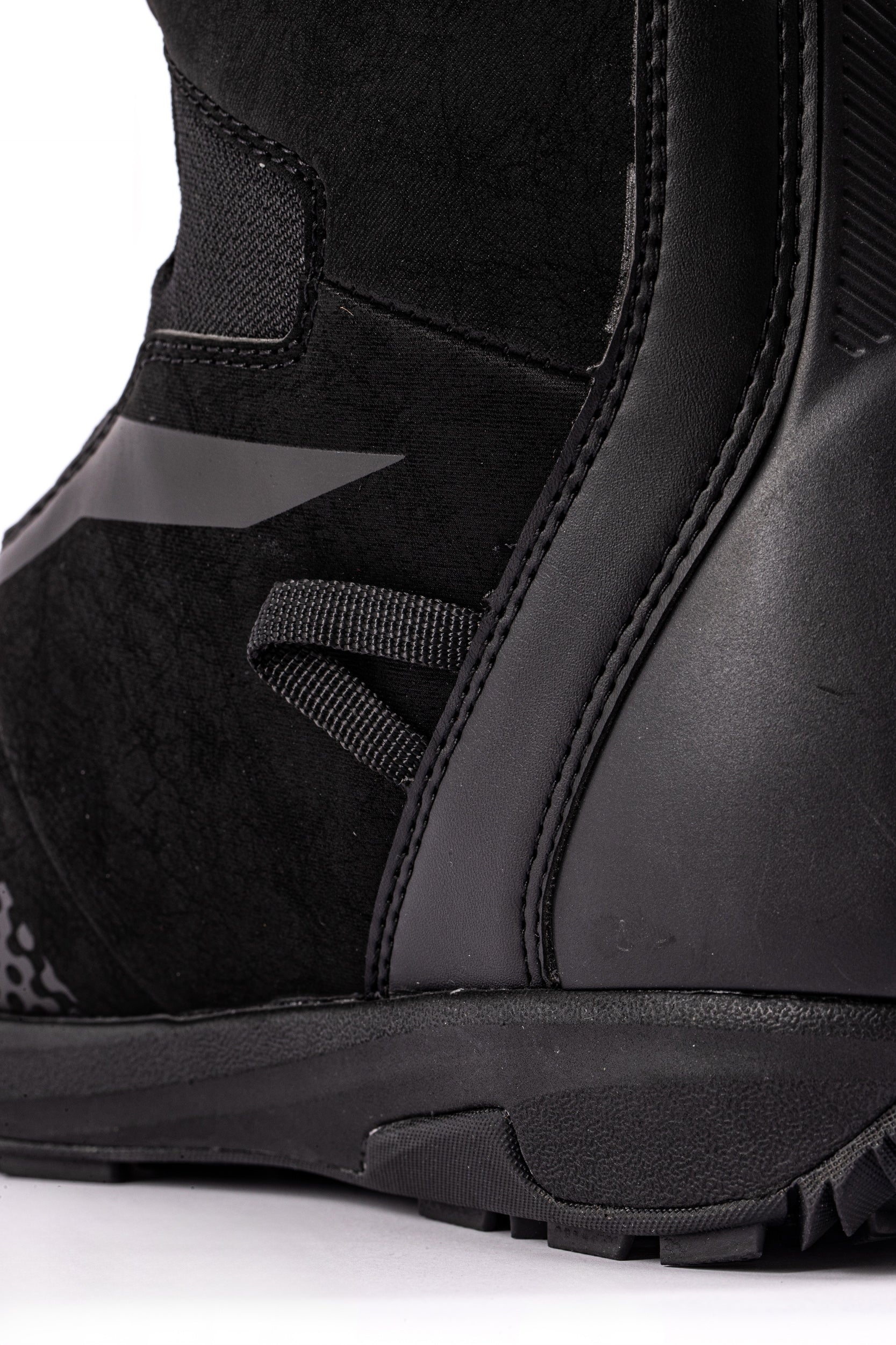 Nitro Sentinel Step On Boa Black 2027 Snowboard Boots