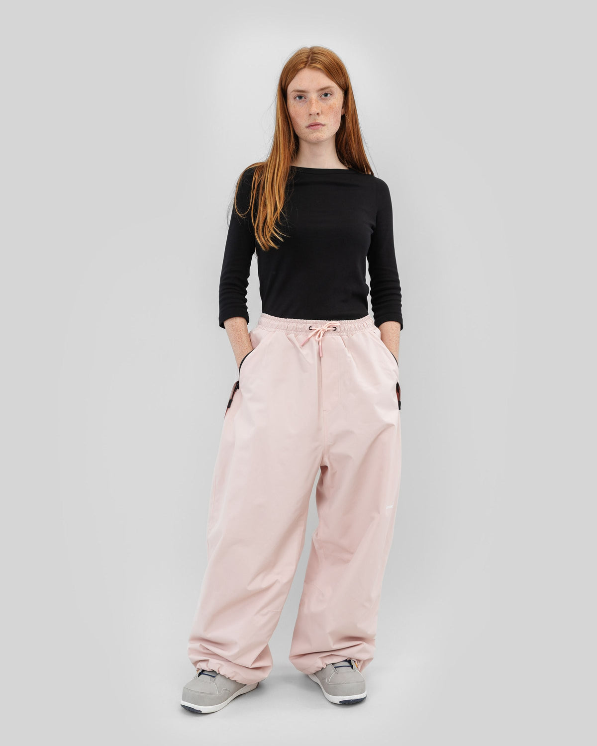 Park Pants Pink - full body
