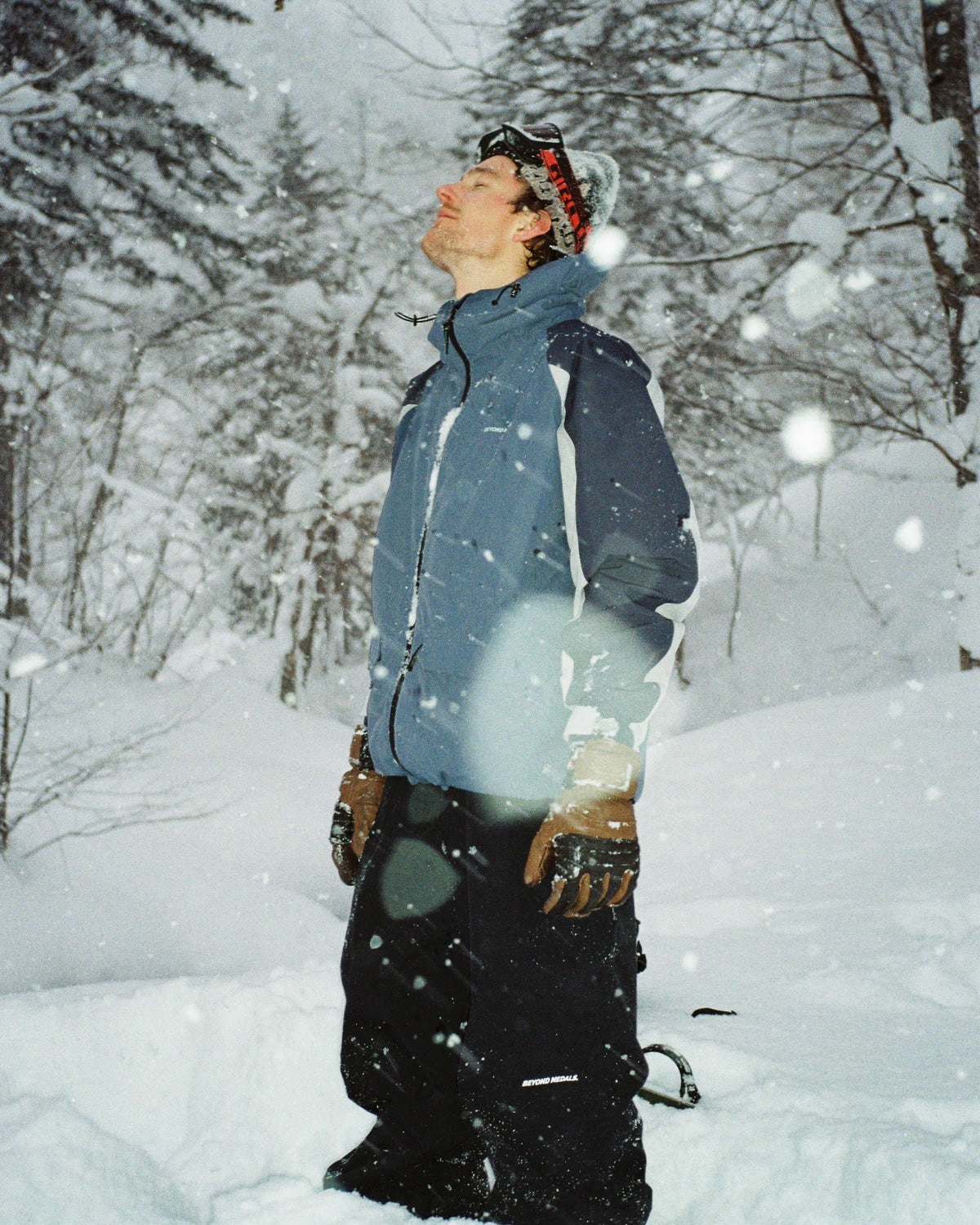 Park Pants Black - lifestyle shot