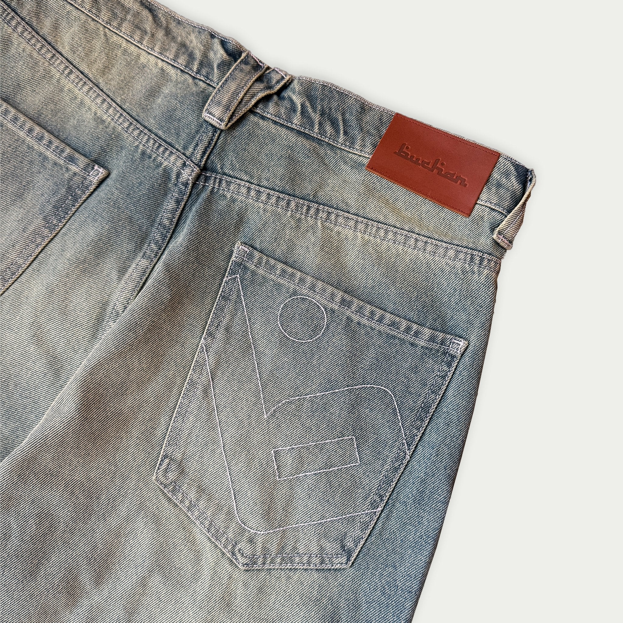 Buchan Jeans Washed Blue – back pocket and leather patch