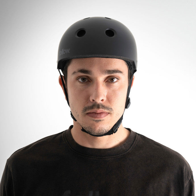 Pro Helmet Black/Charcoal