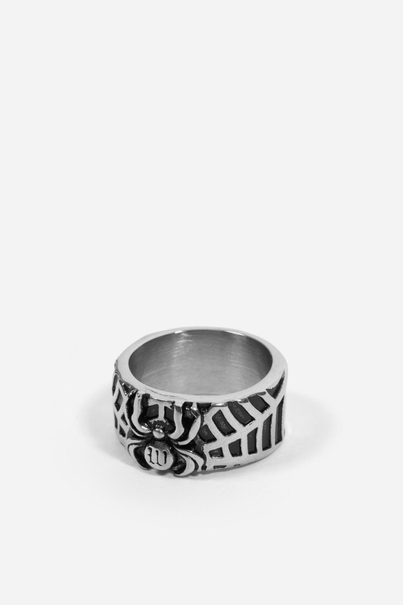 Bela Ring Silver Metal