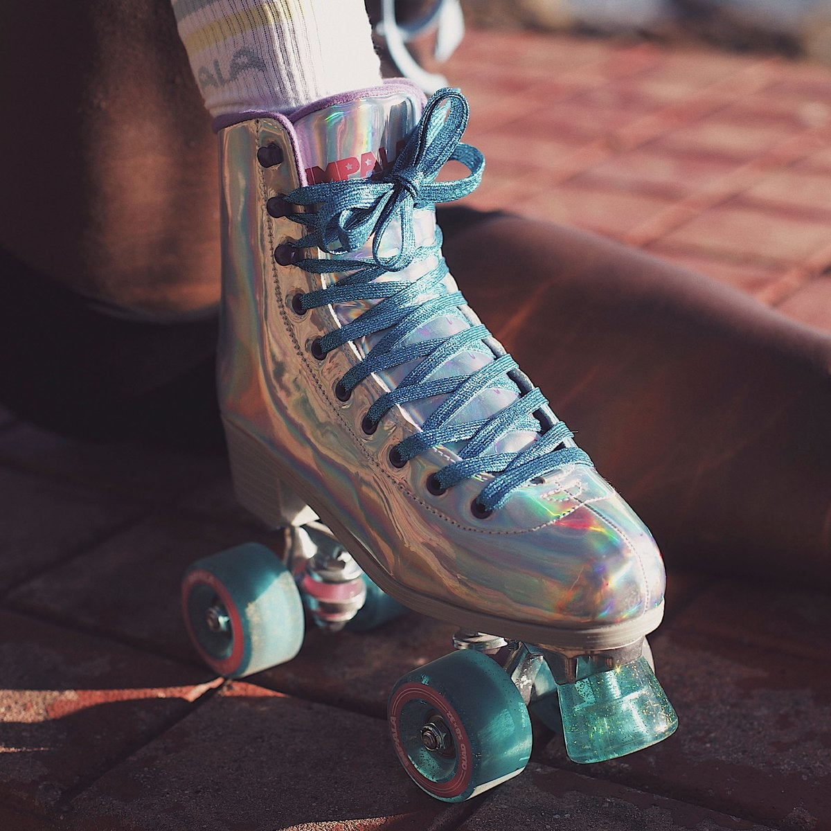 Quad Rollerskate Holographic