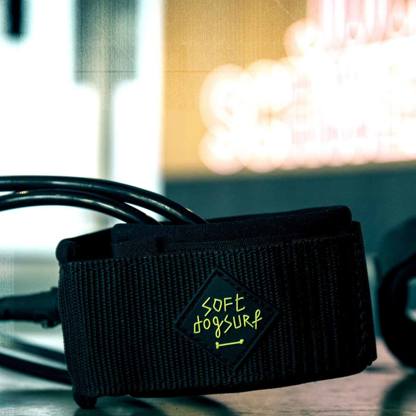 8" Leash